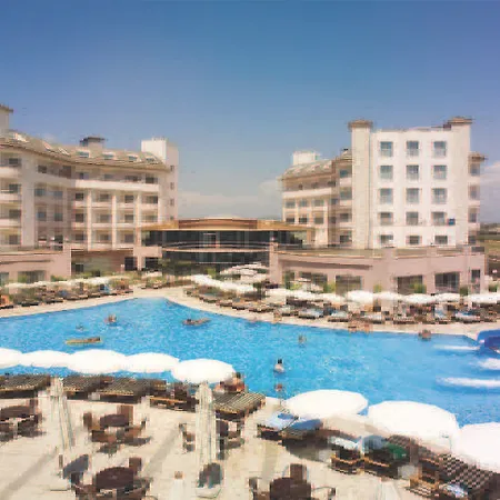 Lilyum & Resort